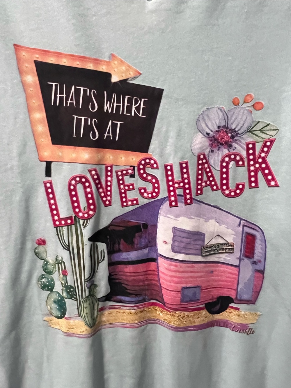 Love shack tee